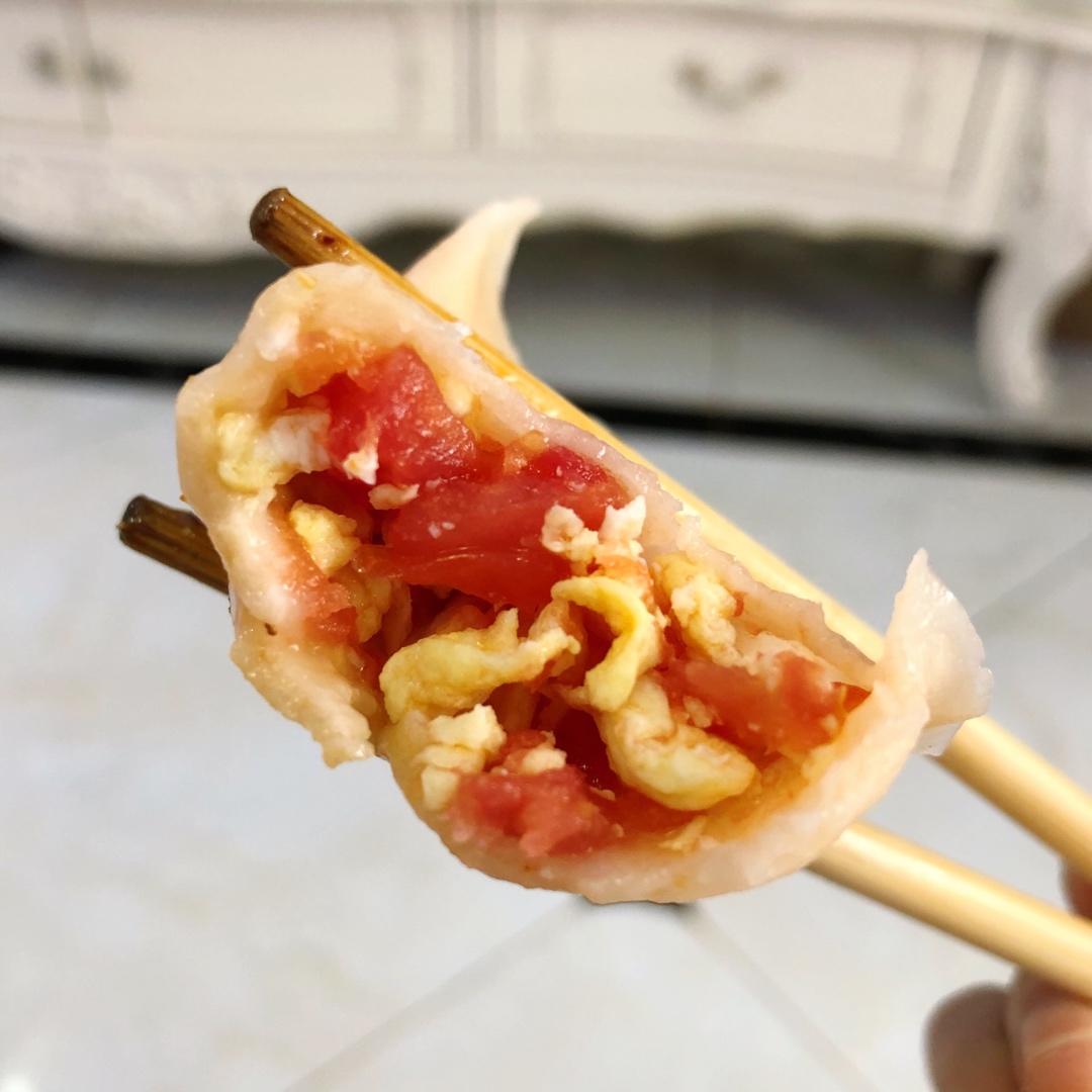 西红柿鸡蛋饺子
