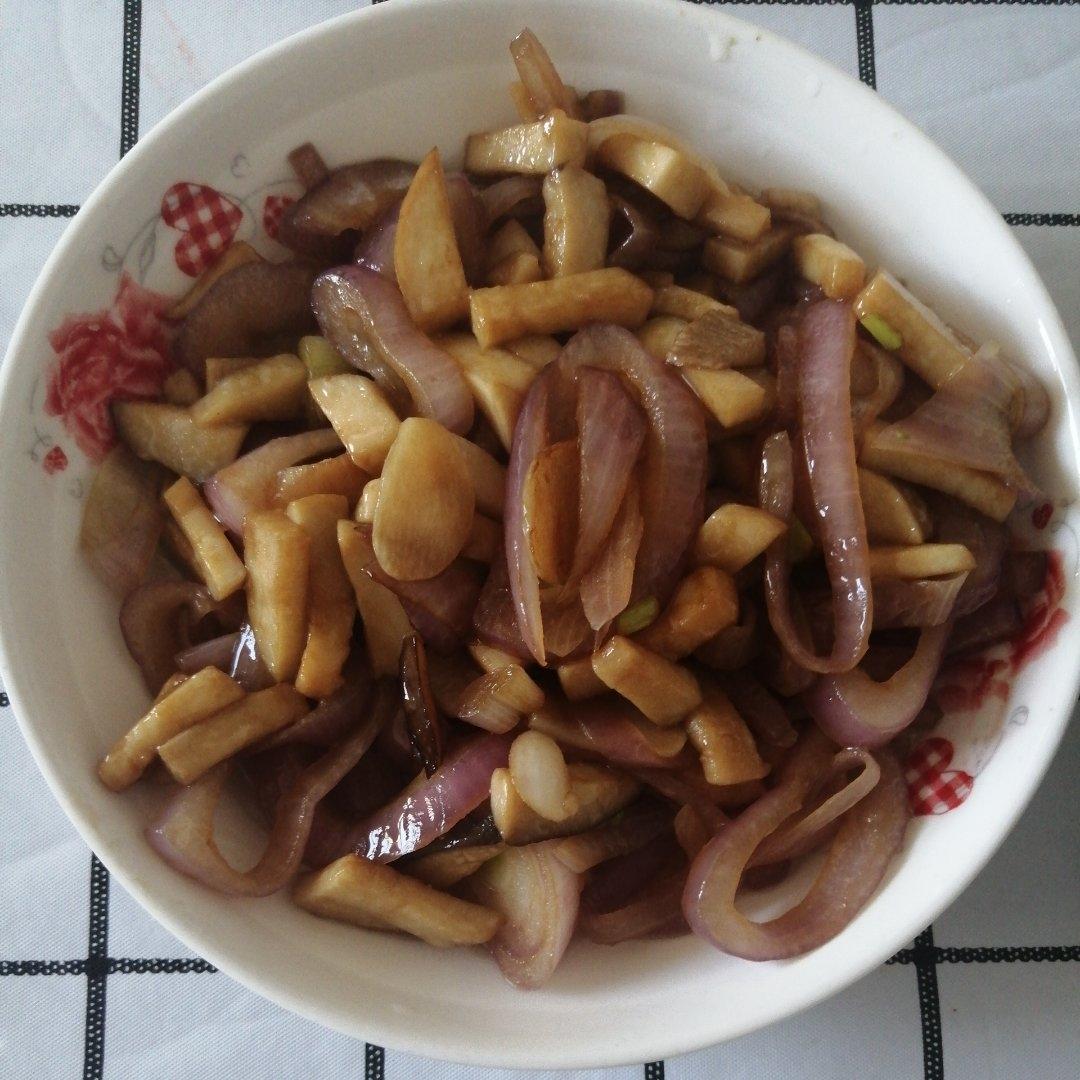 简单快手_杏鲍菇洋葱（堪比肉菜