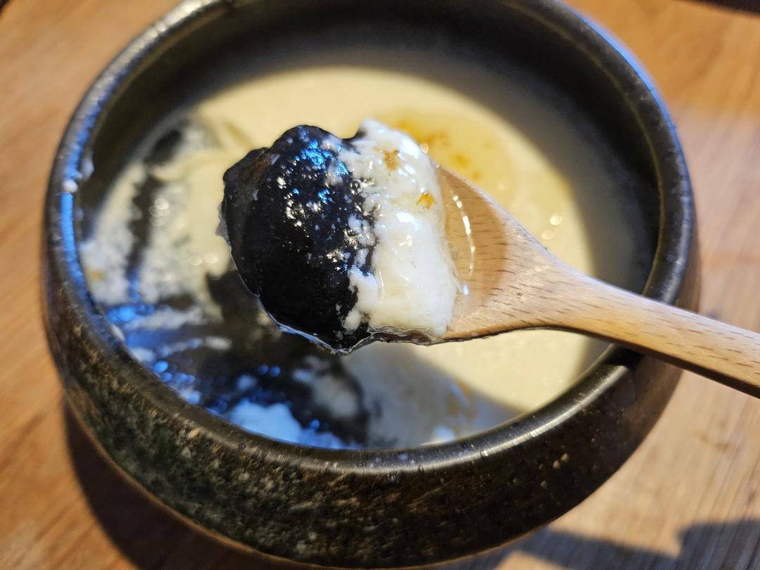 复刻汕头爆火🔥黑芝麻糊炖奶🥛养生又好吃！