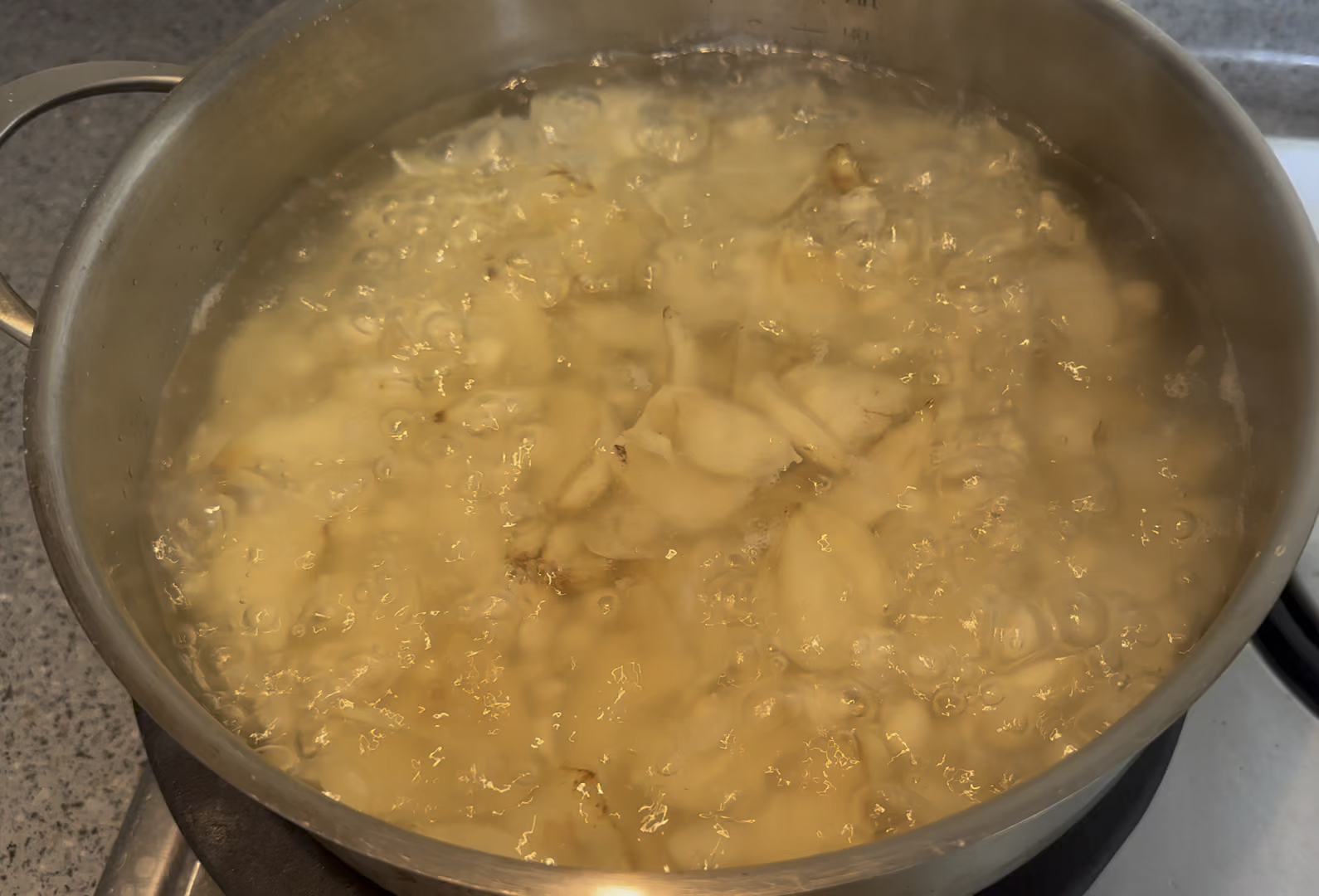 喜迎新年江南传统甜品：桂花百合鸡头米的做法 步骤6