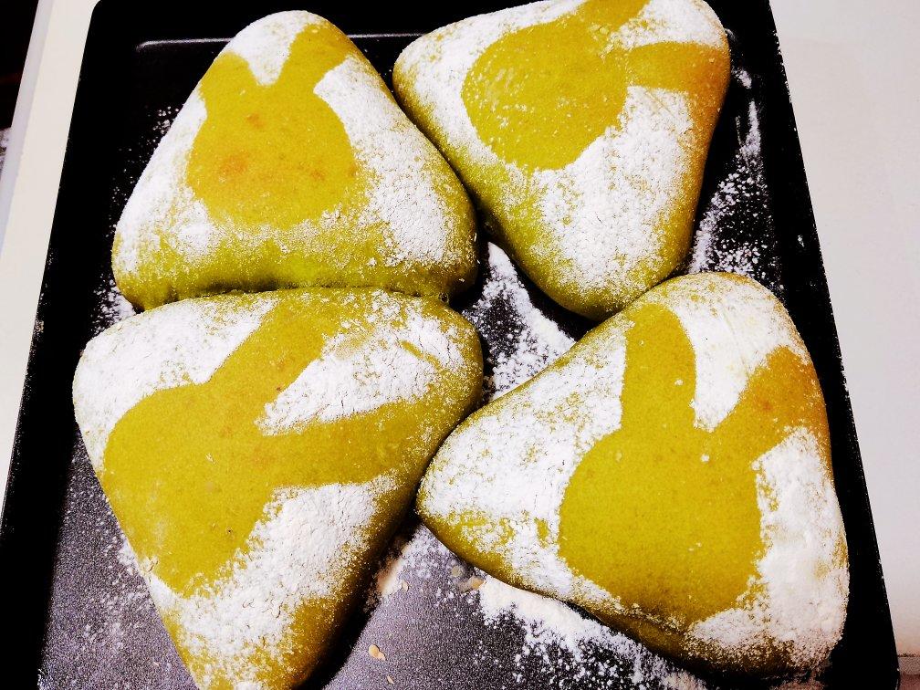 抹茶芋泥麻薯软欧包🍃夏日小清新