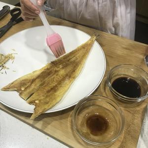 韩式烤明太鱼的做法 步骤2