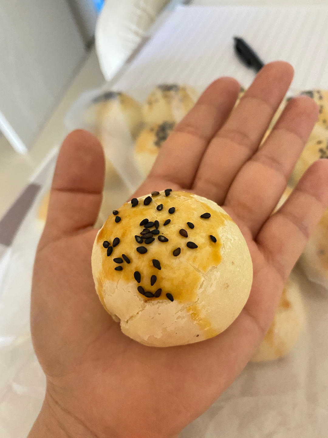 隔夜不破膜的奶香黄油版蛋黄酥(超全步骤图！)