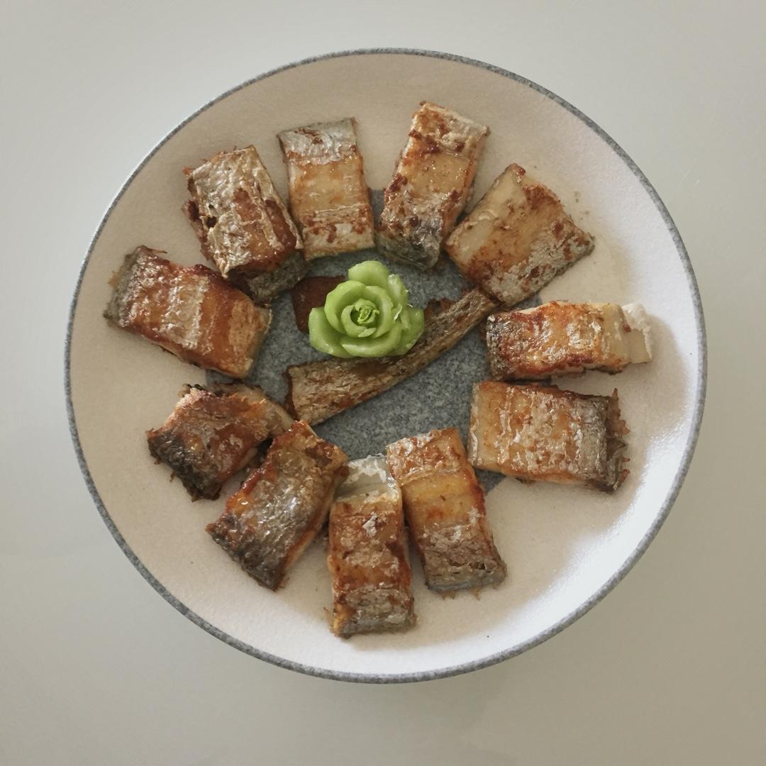 香煎带鱼