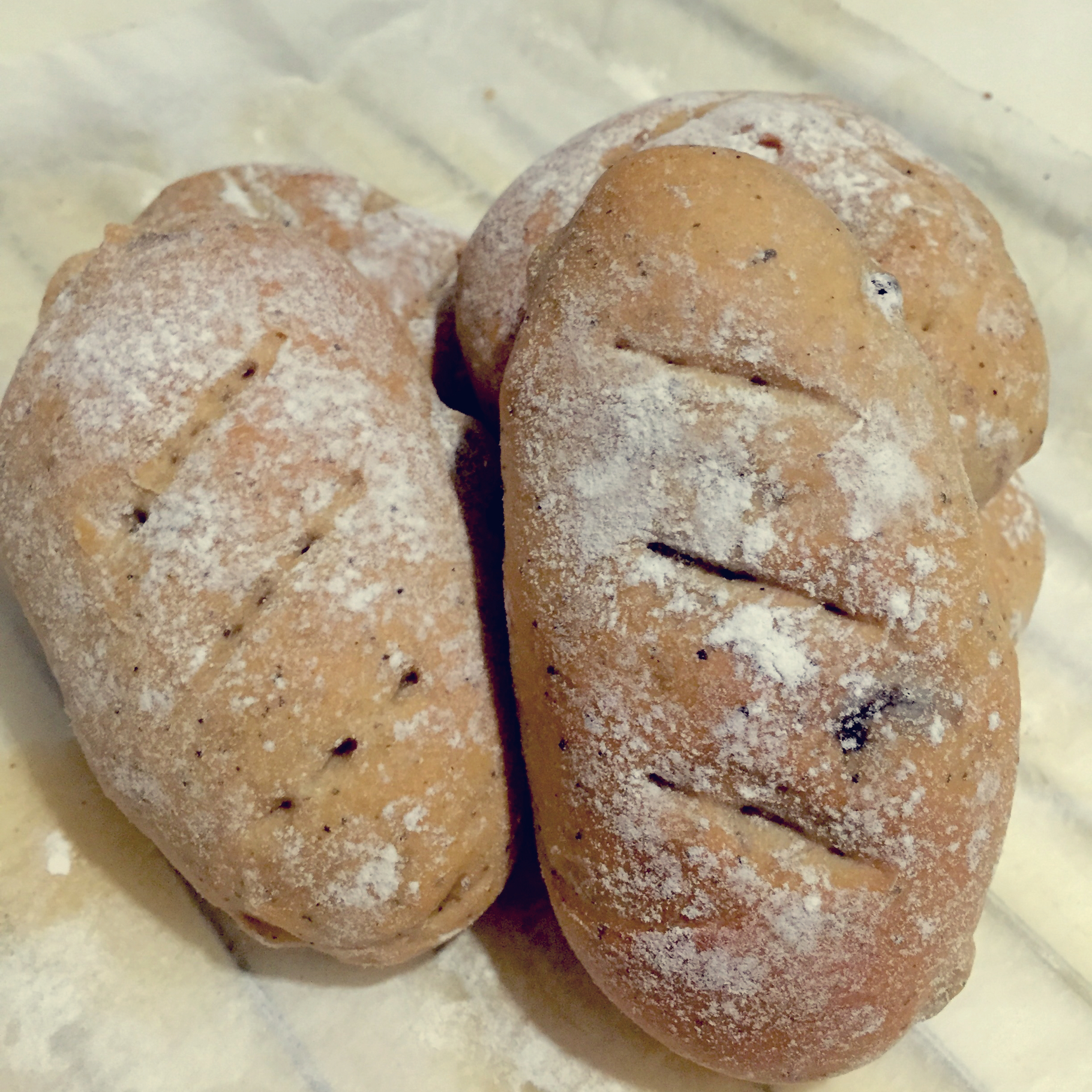 全麦蔓越莓乳酪软欧（附法国老面配方）