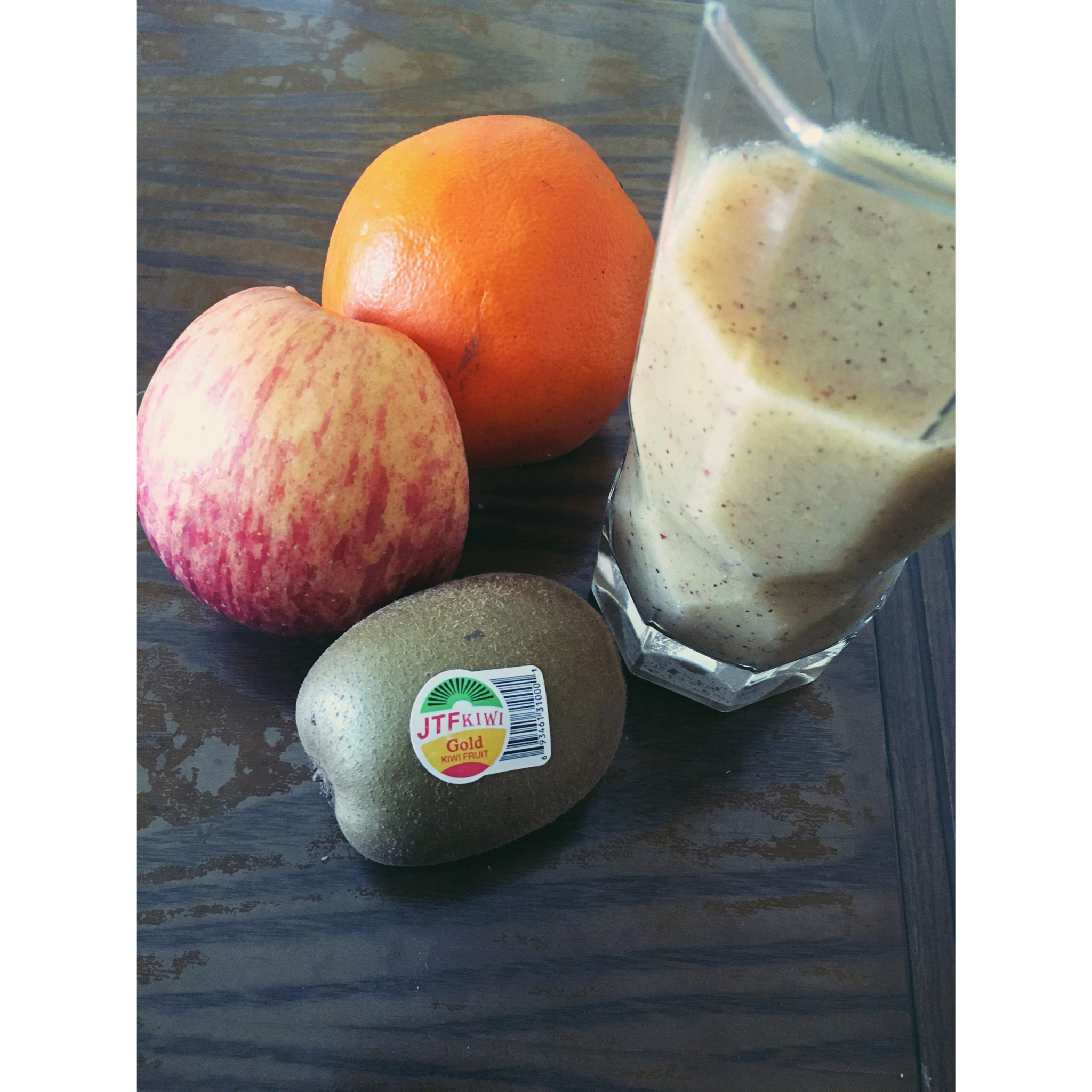 苹果薄荷奇异果汁