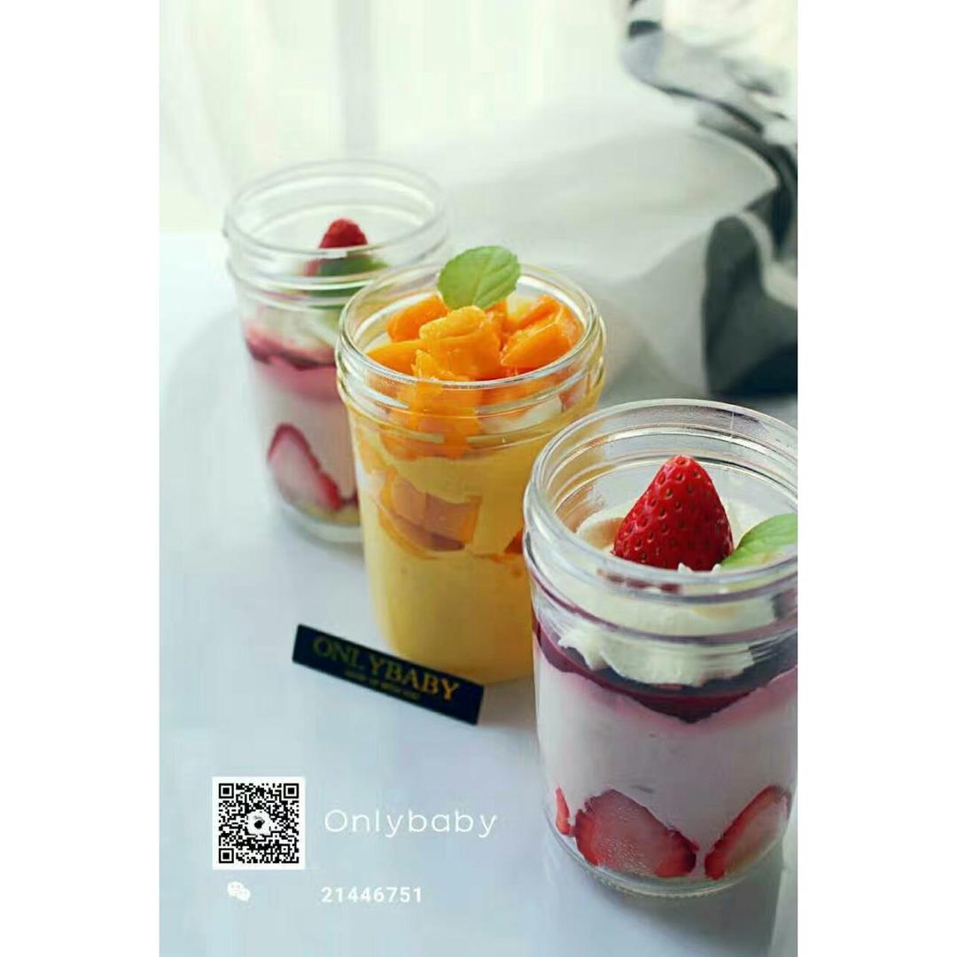 可以寄送给朋友的口感丰富的罐子芝士蛋糕——杂芝士