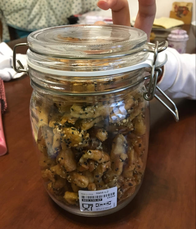 （视频食谱）自制沙琪玛／萨其马