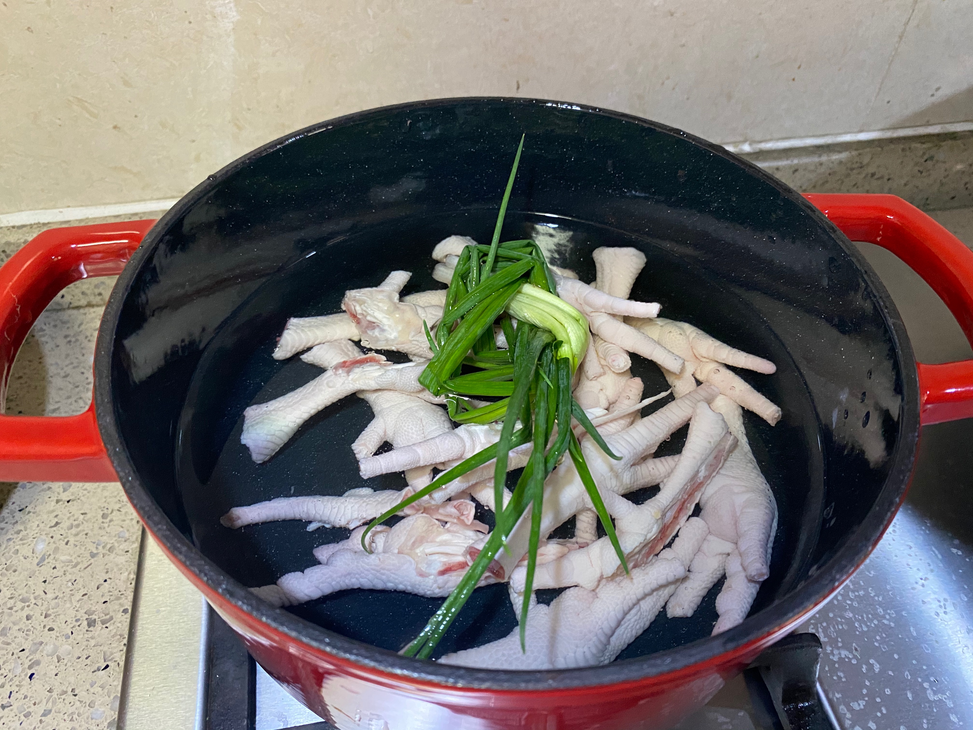 肉蟹煲 能干两碗饭的做法 步骤2