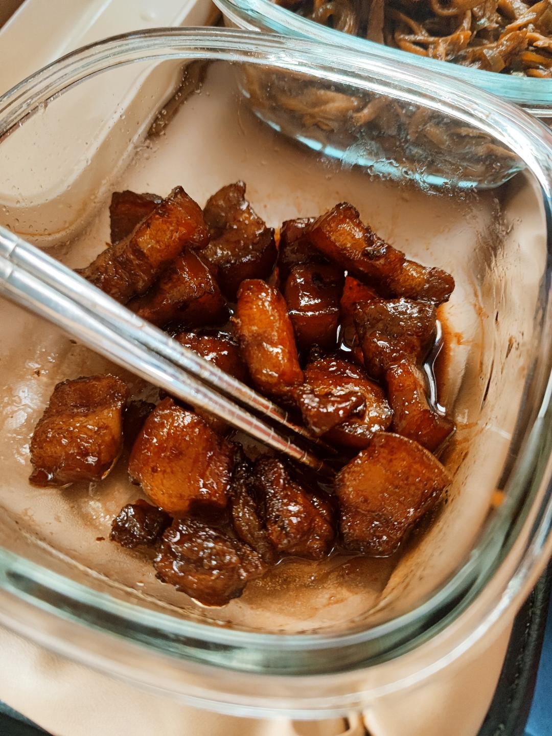 不焯水不放油的家常红烧肉