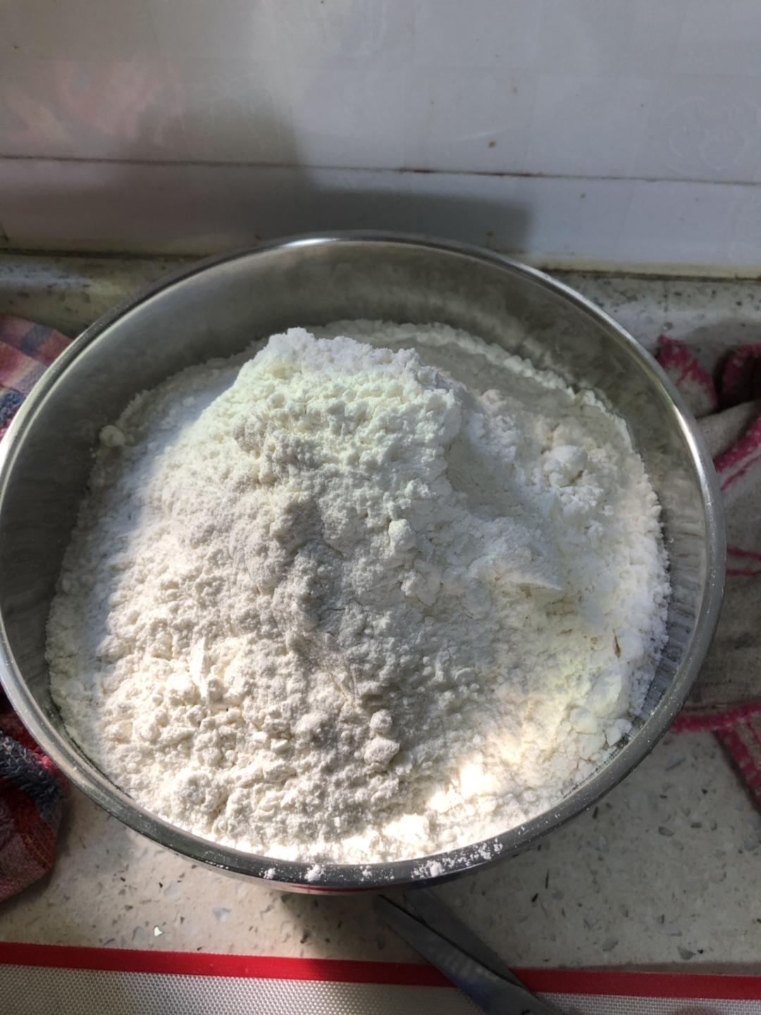 纯奶手撕吐司的做法 步骤1