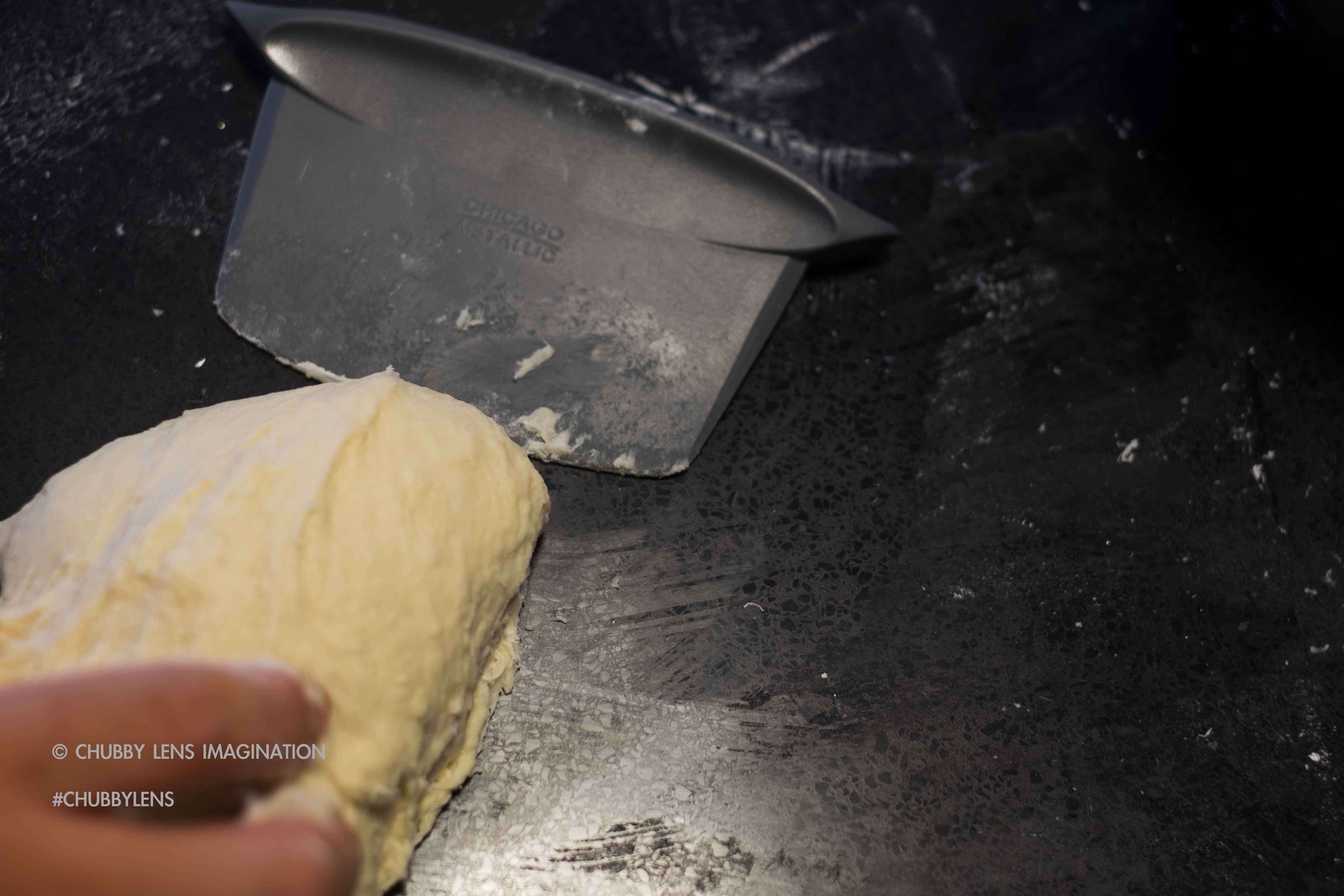 咸面包杀手的福音：香葱肉松吐司（详细手揉版）的做法 步骤11