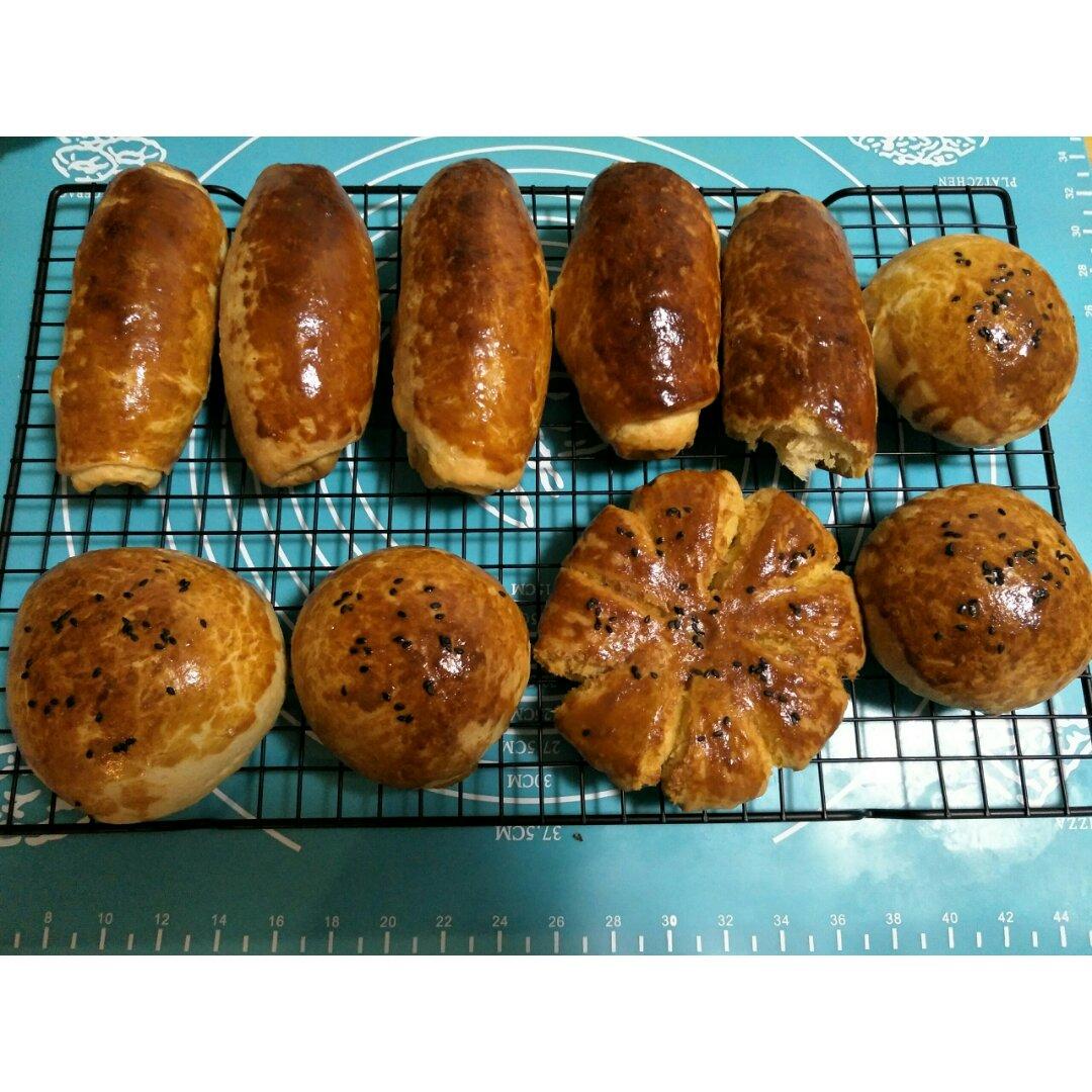 椰蓉面包卷