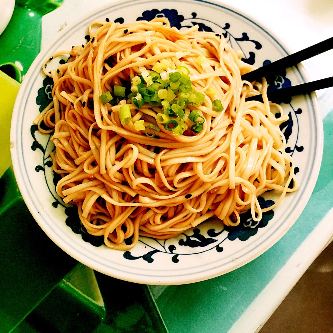 【辣辣的干拌面图片】眯眼哈哈笑_下厨房