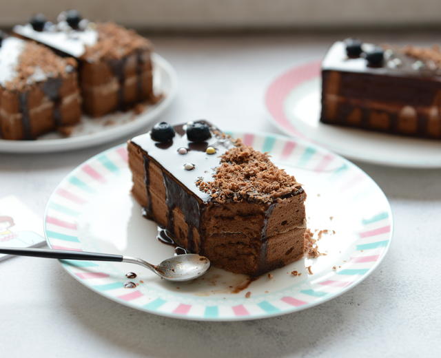 巧克力淋面蛋糕的做法