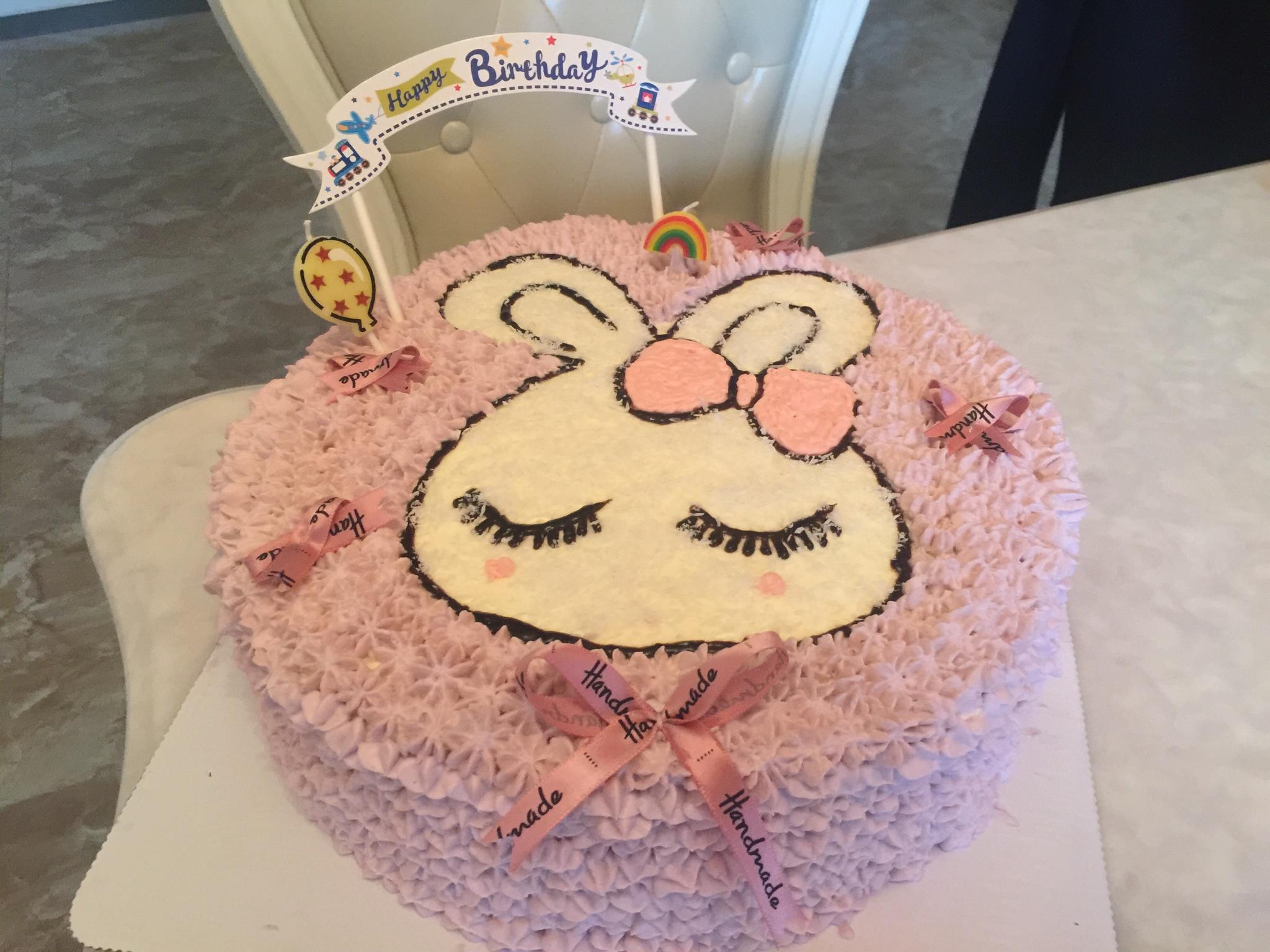 羞羞兔生日蛋糕