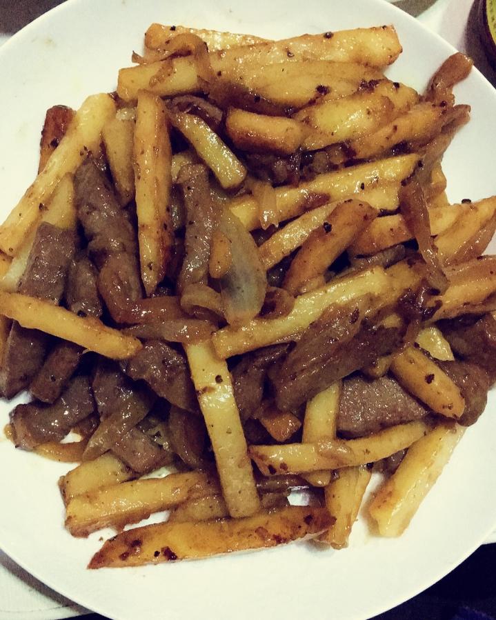 黑椒土豆牛柳