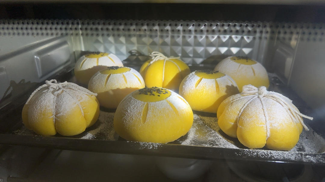 松软又好吃的南瓜乳酪软欧包❗️一次成功