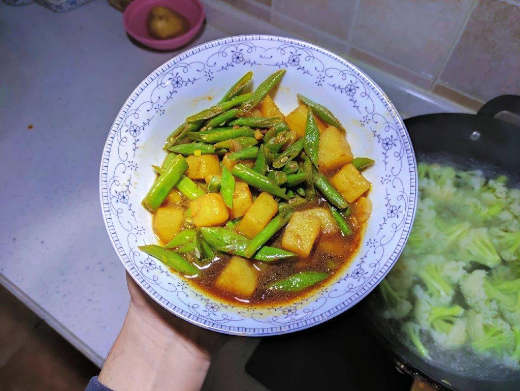 土豆炖豆角