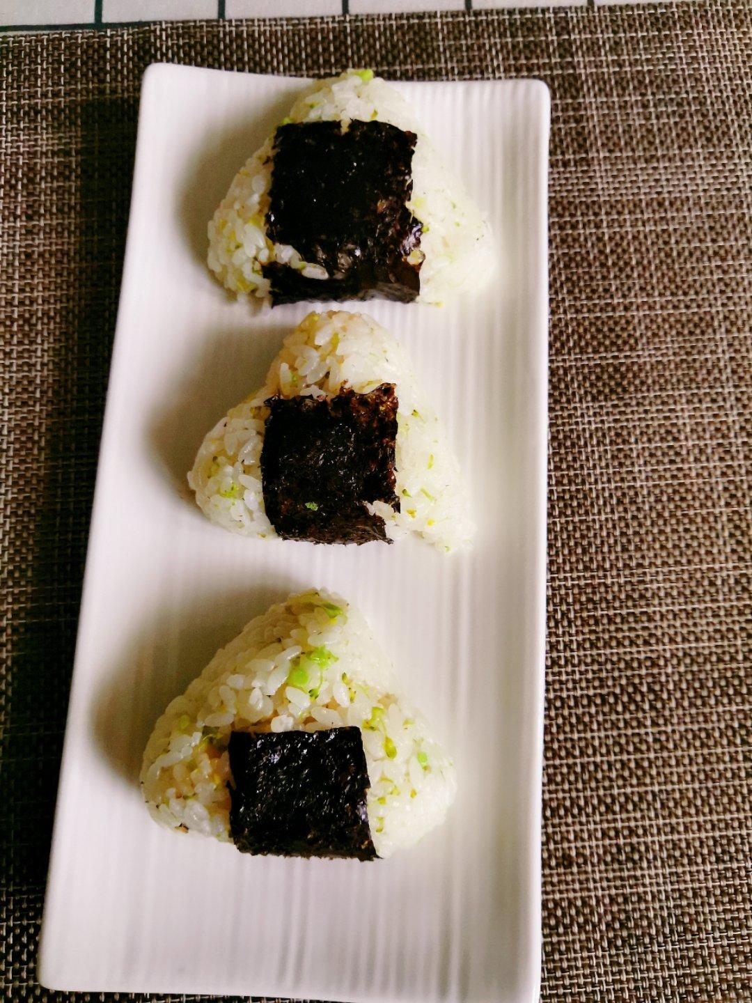 一人食—清新健康西兰花饭团