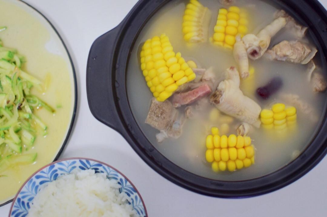玉米龙骨汤【食材包操作说明】
