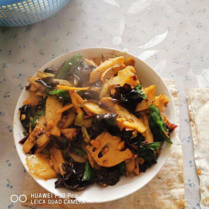 辣炒藕条