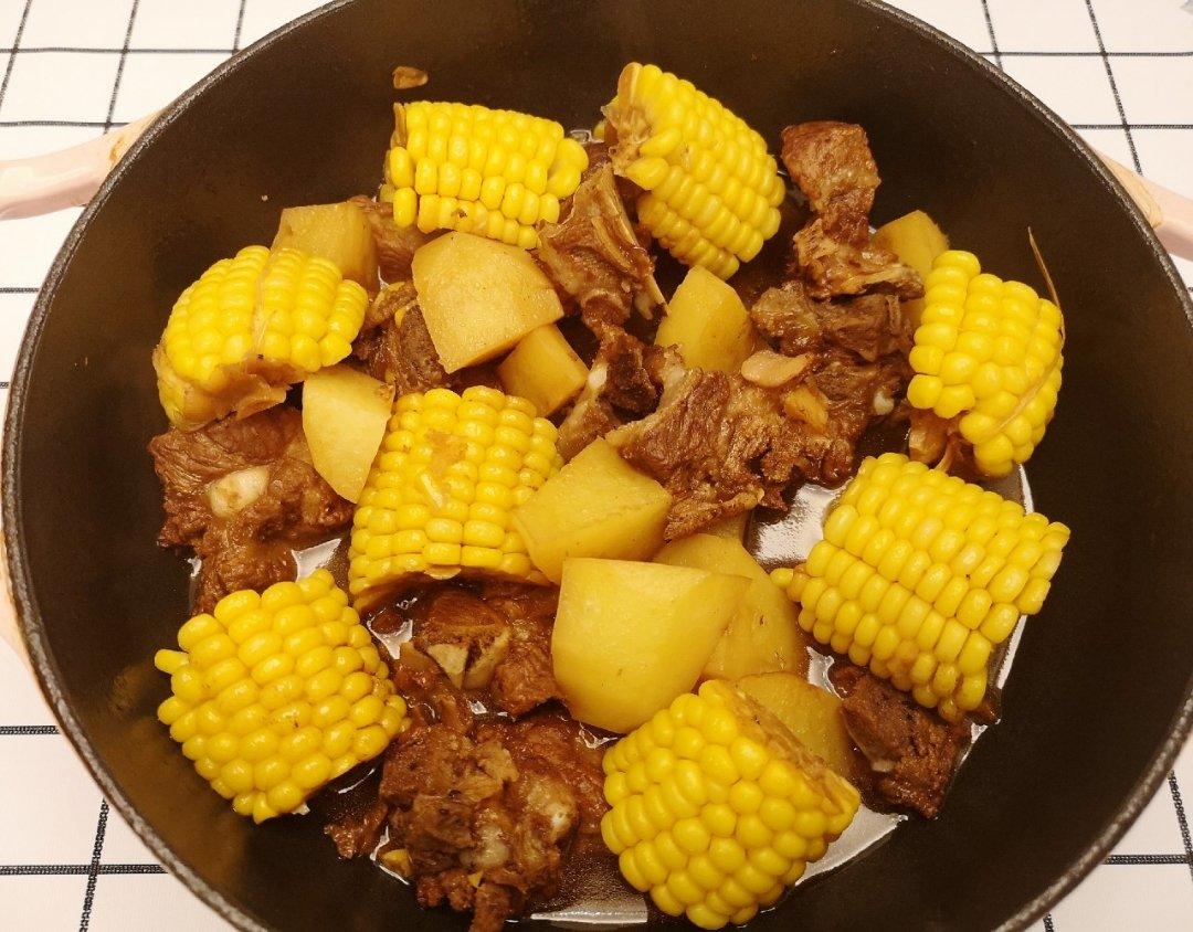 大丰收——玉米土豆炖排骨的全部作品