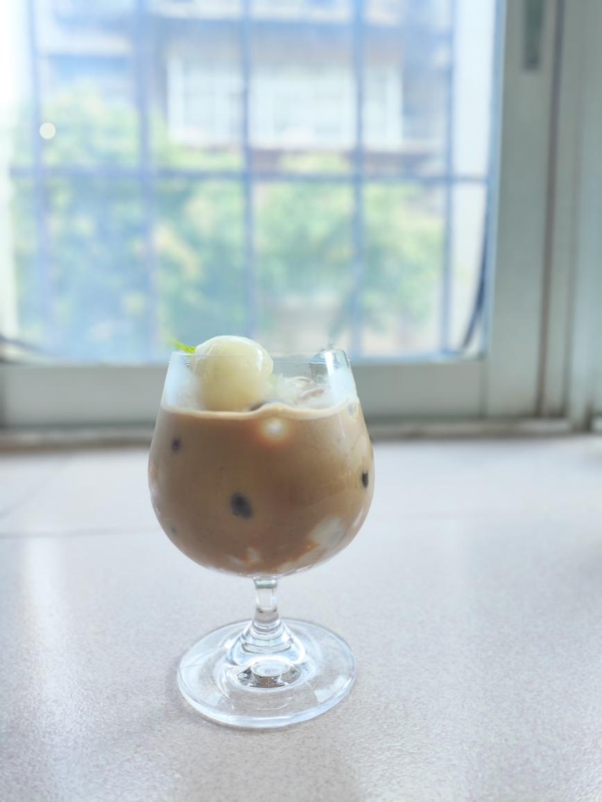贵妃荔枝冰美式🆒爆款咖啡四步就学会☕