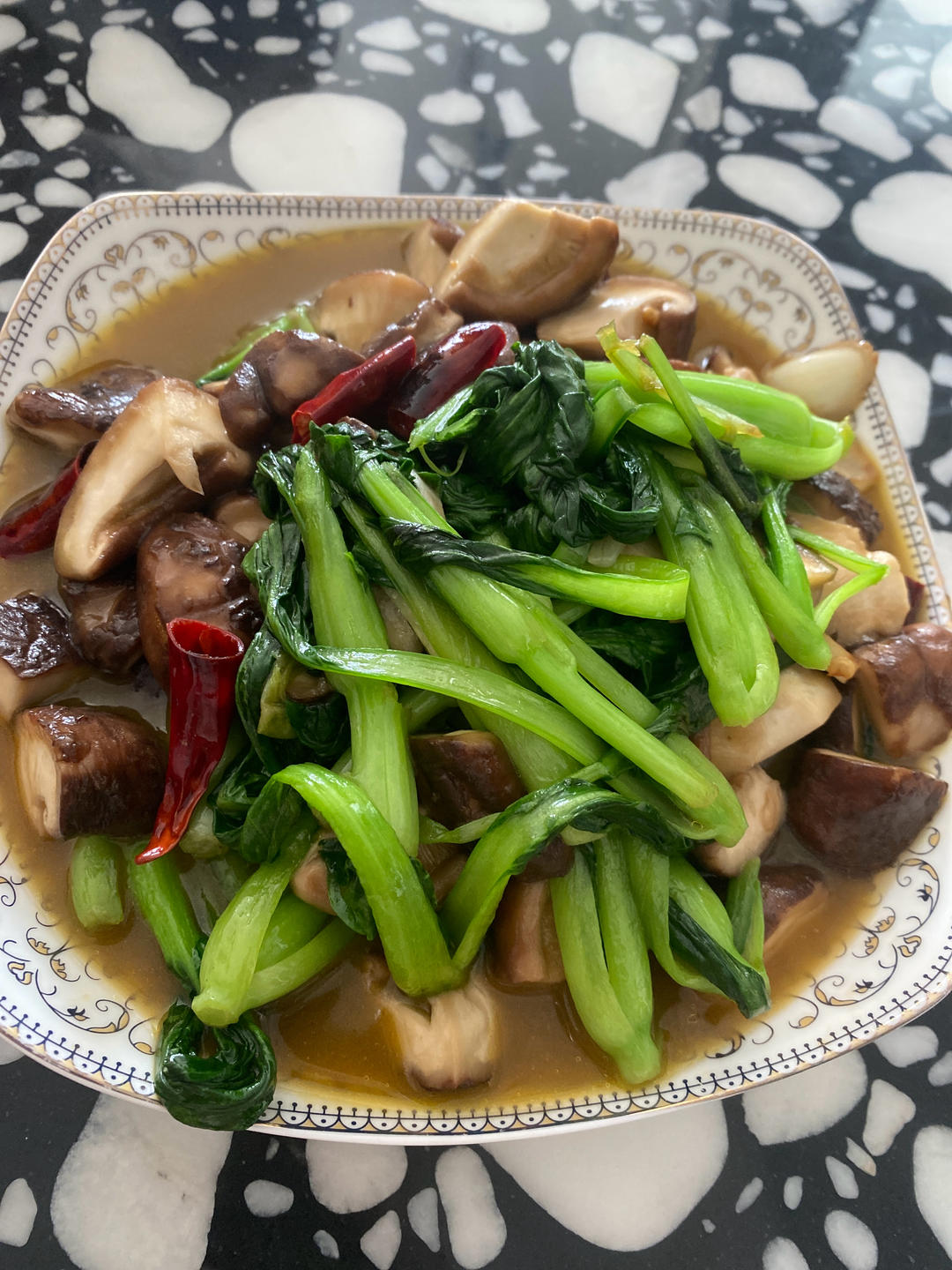 青菜烧香菇