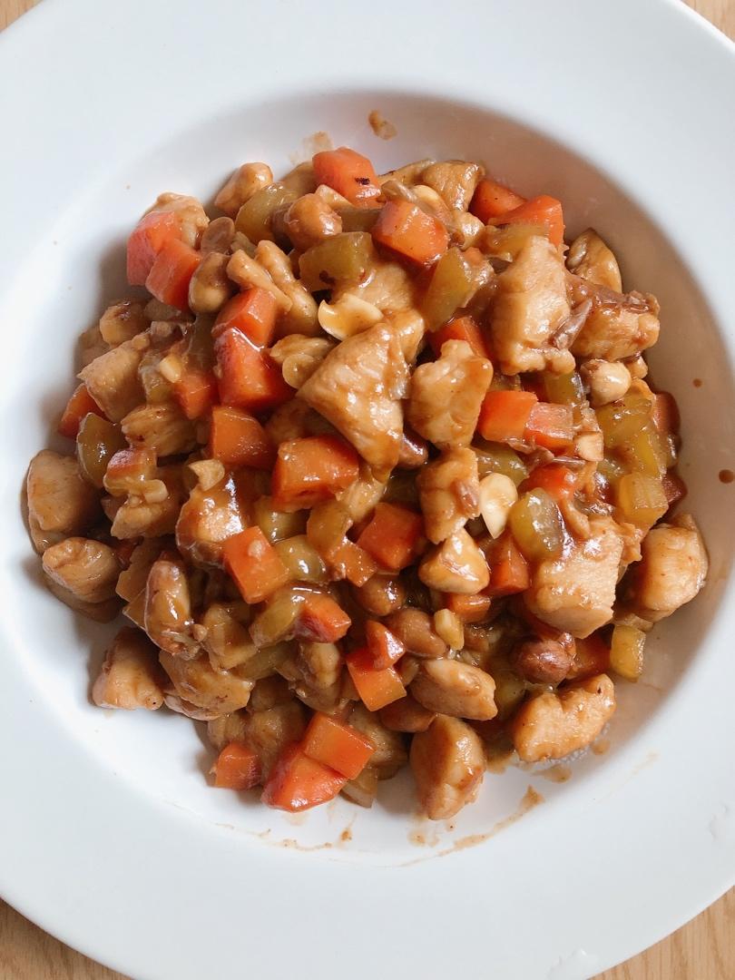 菜没荒做的宫保鸡丁家常版