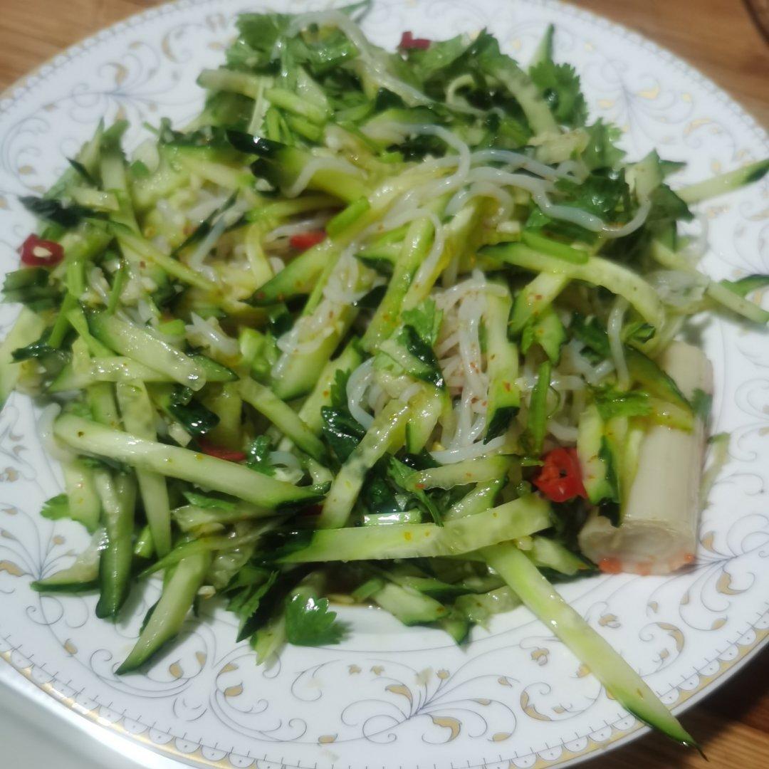 凉拌酸辣魔芋丝，爽口开胃