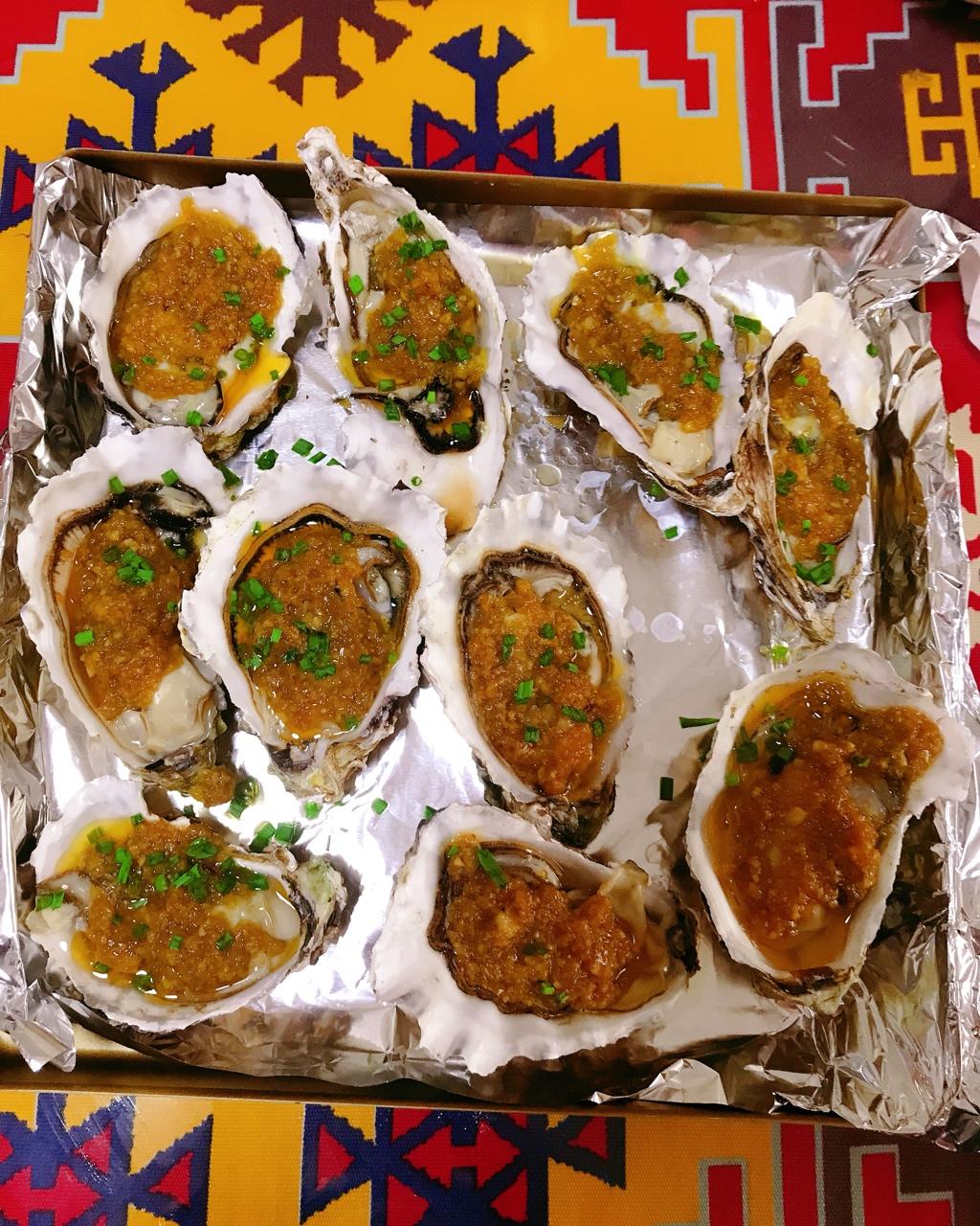 【曼食慢语】蒜蓉烤生蚝