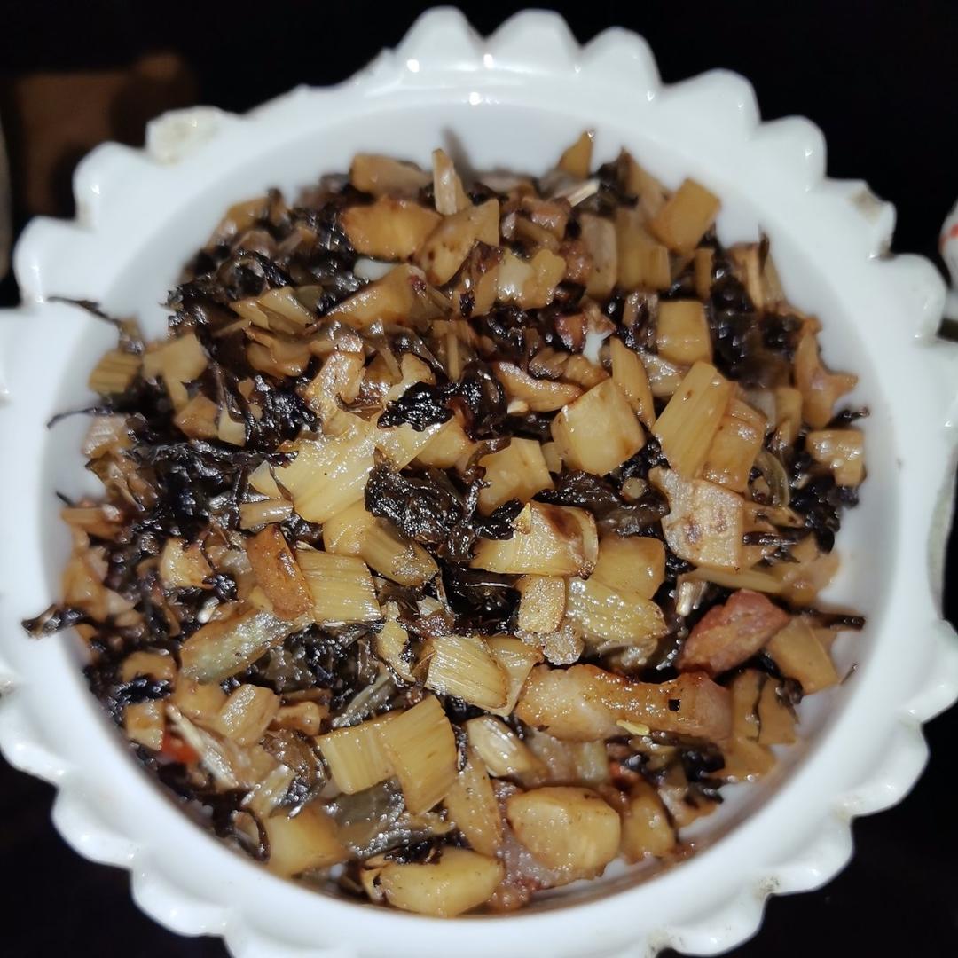头菜炒五花肉