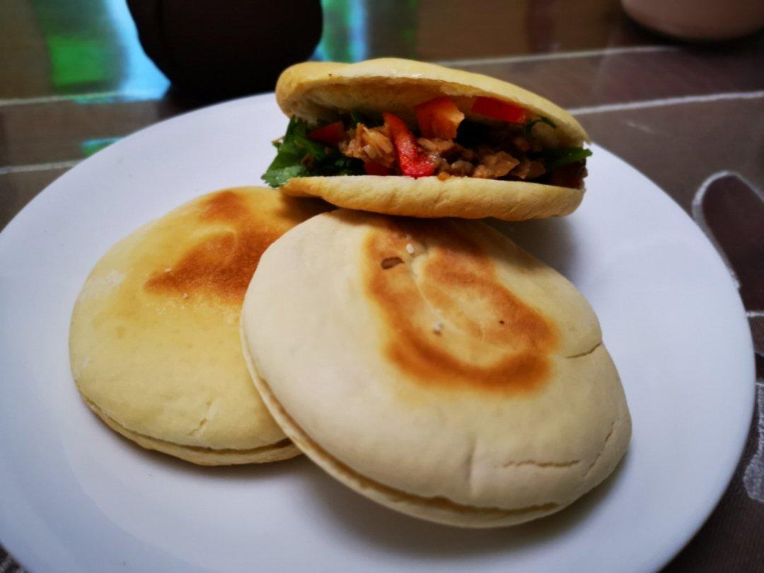 肉夹馍(白吉馍的制作)