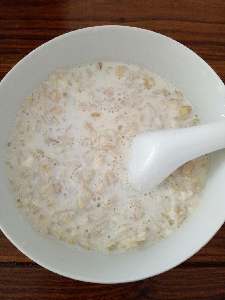 牛奶鸡蛋燕麦