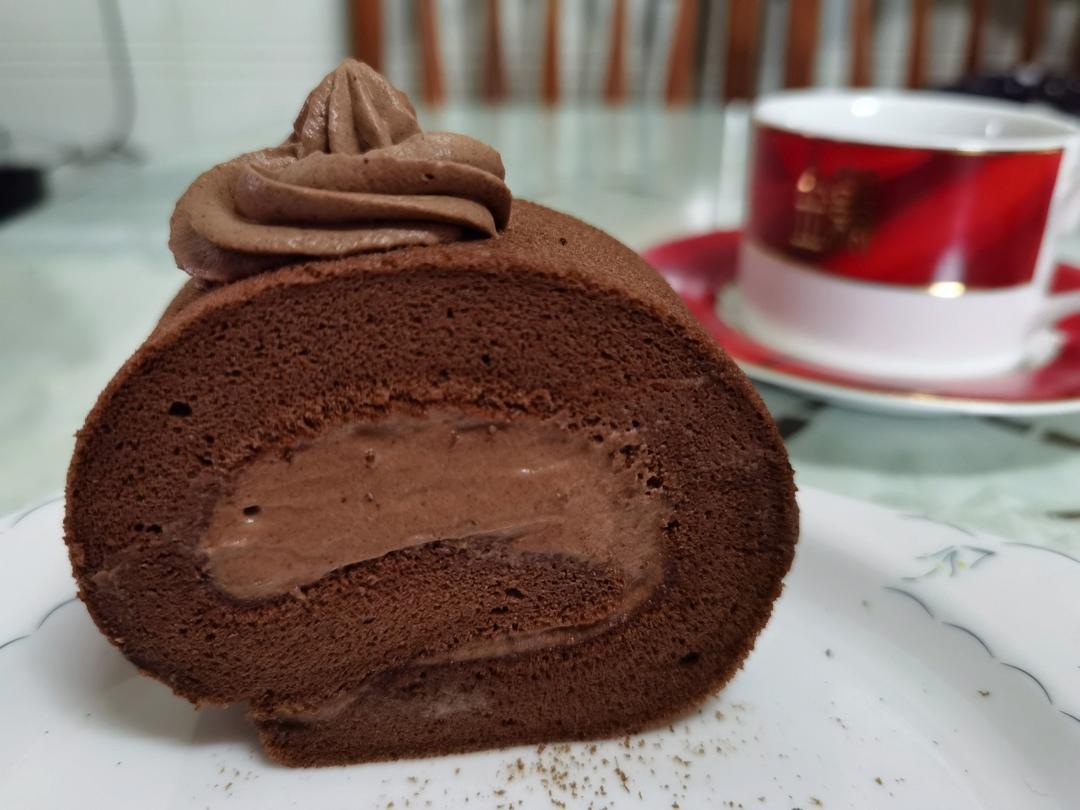 可可蛋糕卷🍰巧克力香缇奶油夹心