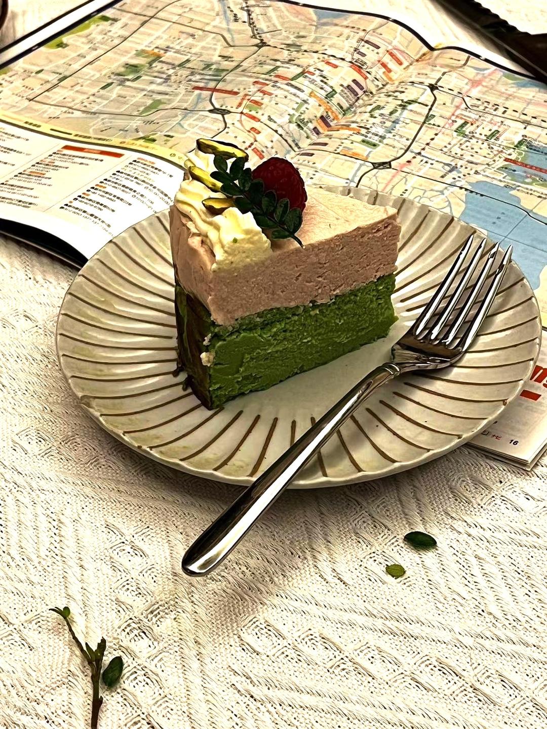 树莓开心果巴斯克🍰/芝士蛋糕
