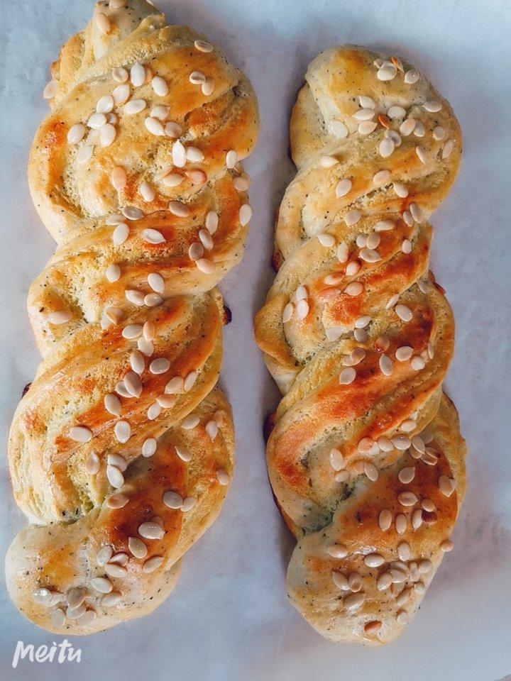 红茶奶酥面包