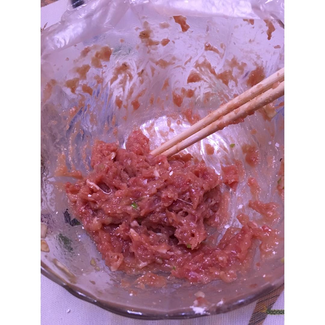 鲜肉虾仁玉米馄饨