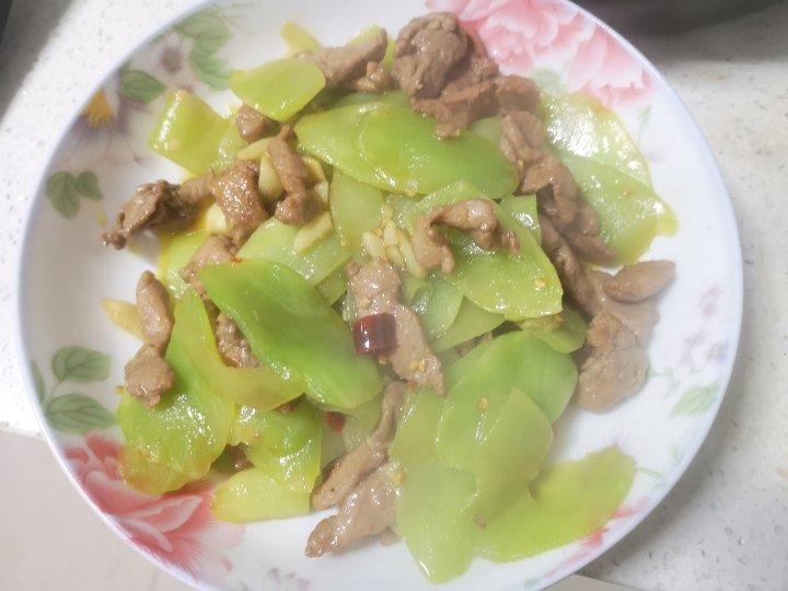 莴笋炒肉