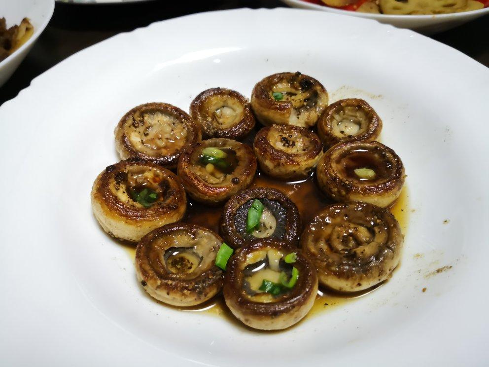 保留最原始鲜味儿的煎口蘑