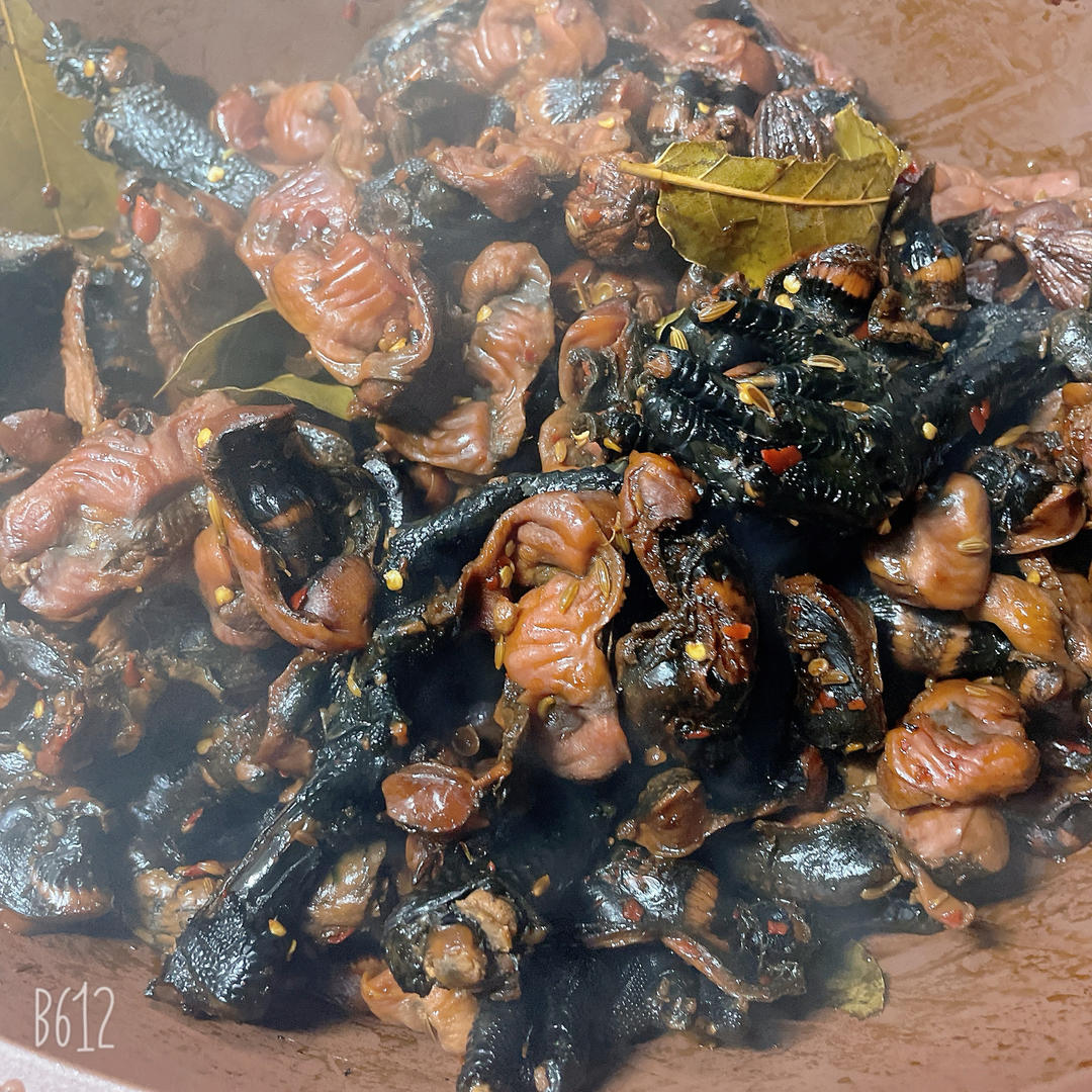 来个卤鸡胗
