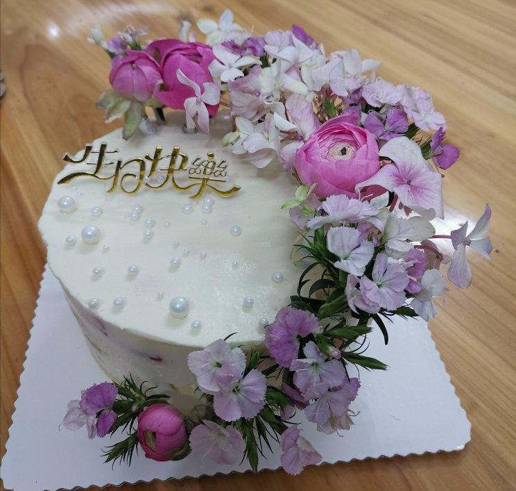 鲜花蛋糕