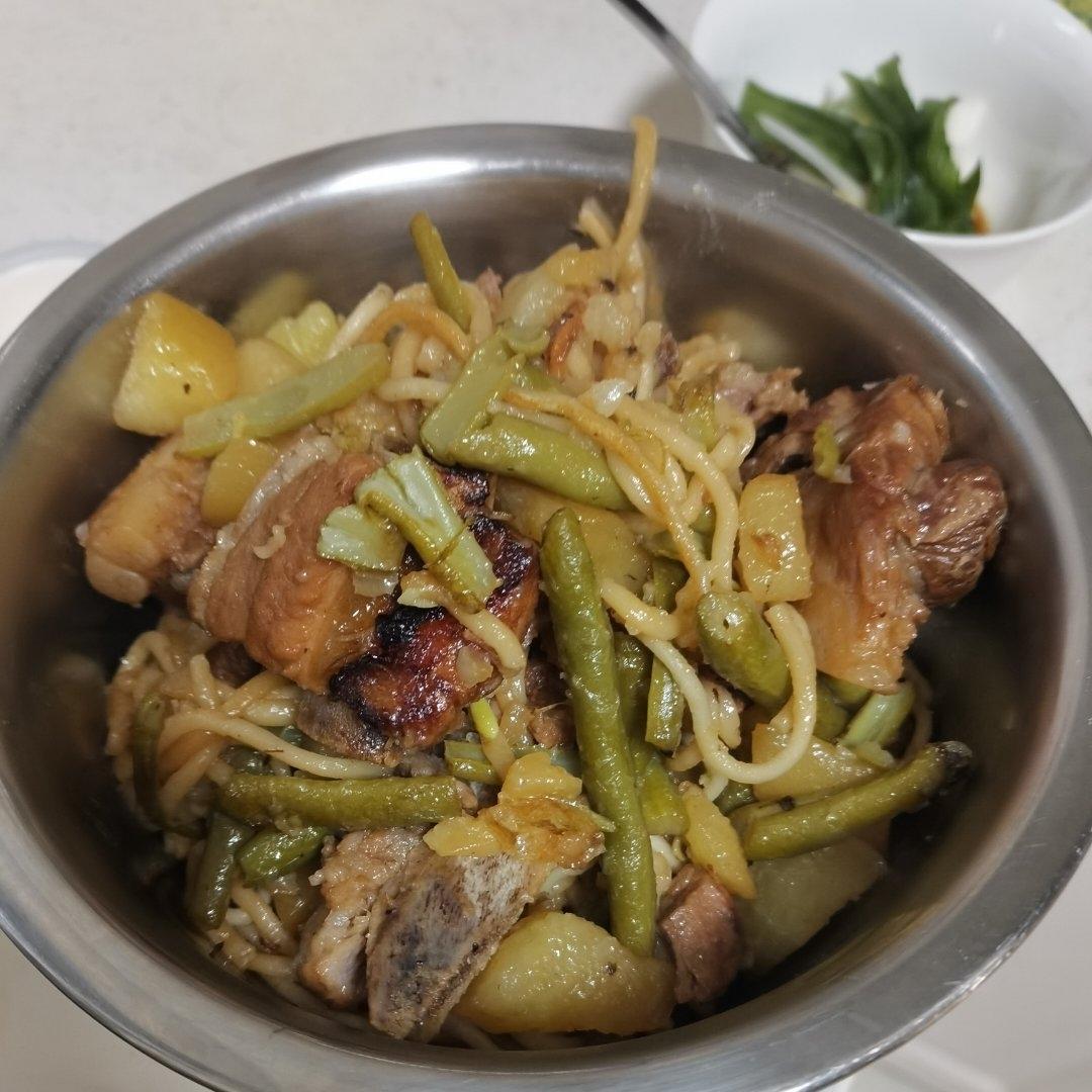 排骨豆角焖面