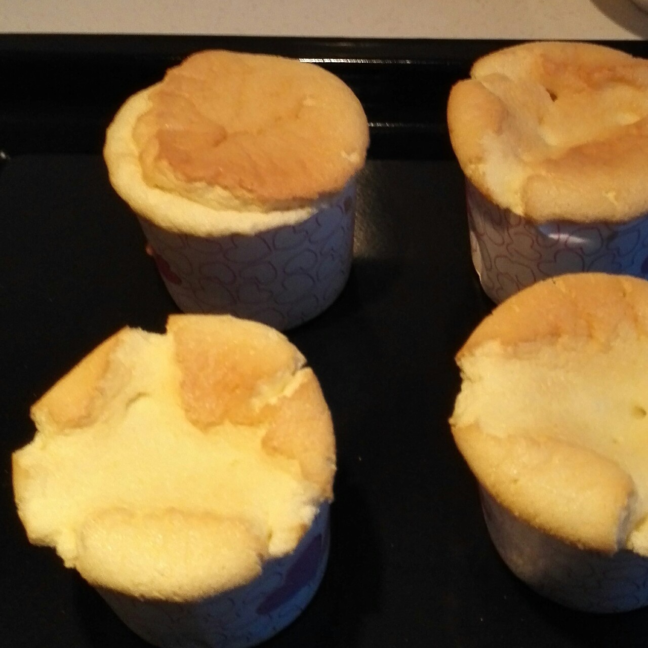 蔓越莓棉花纸杯蛋糕