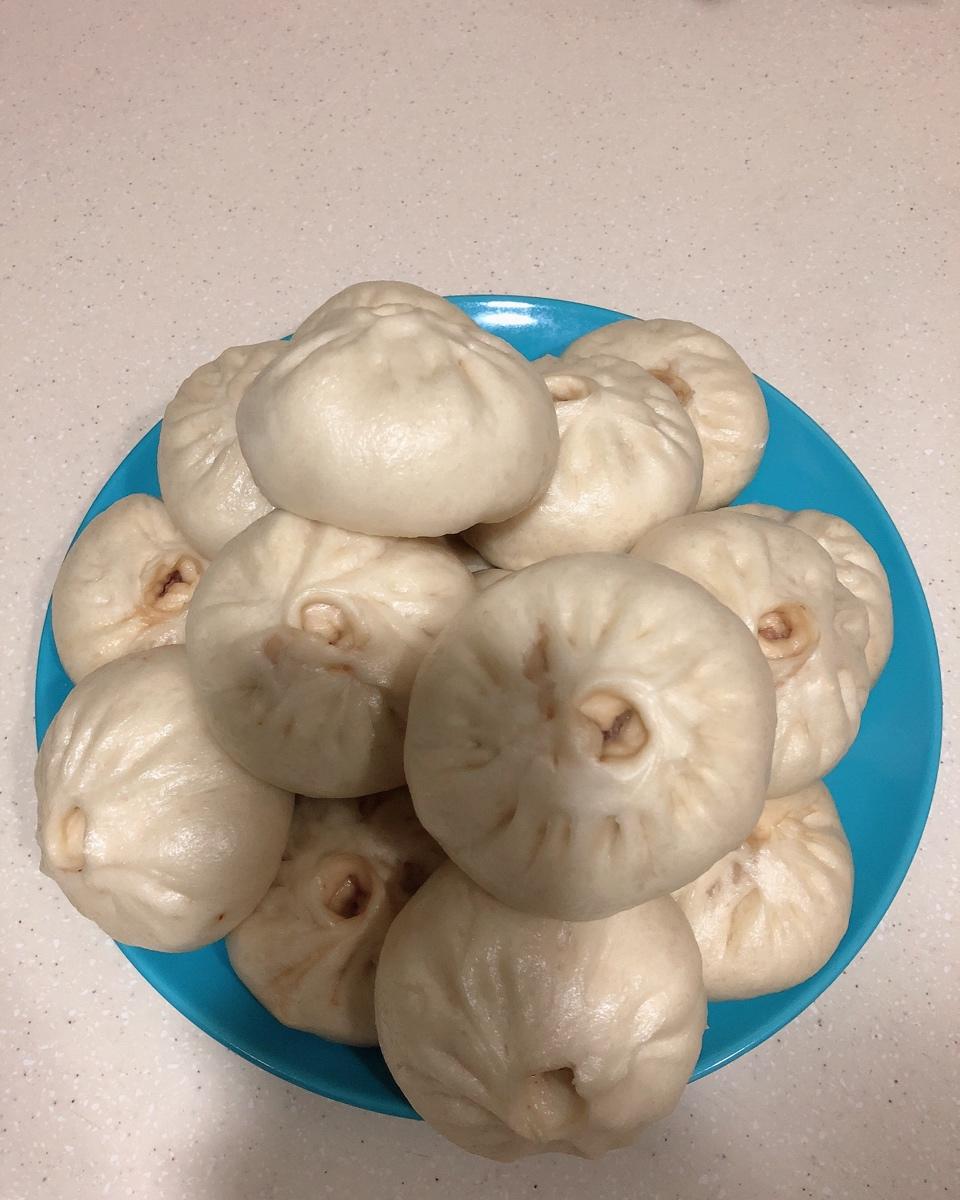 鲜美多汁的洋葱牛肉包子