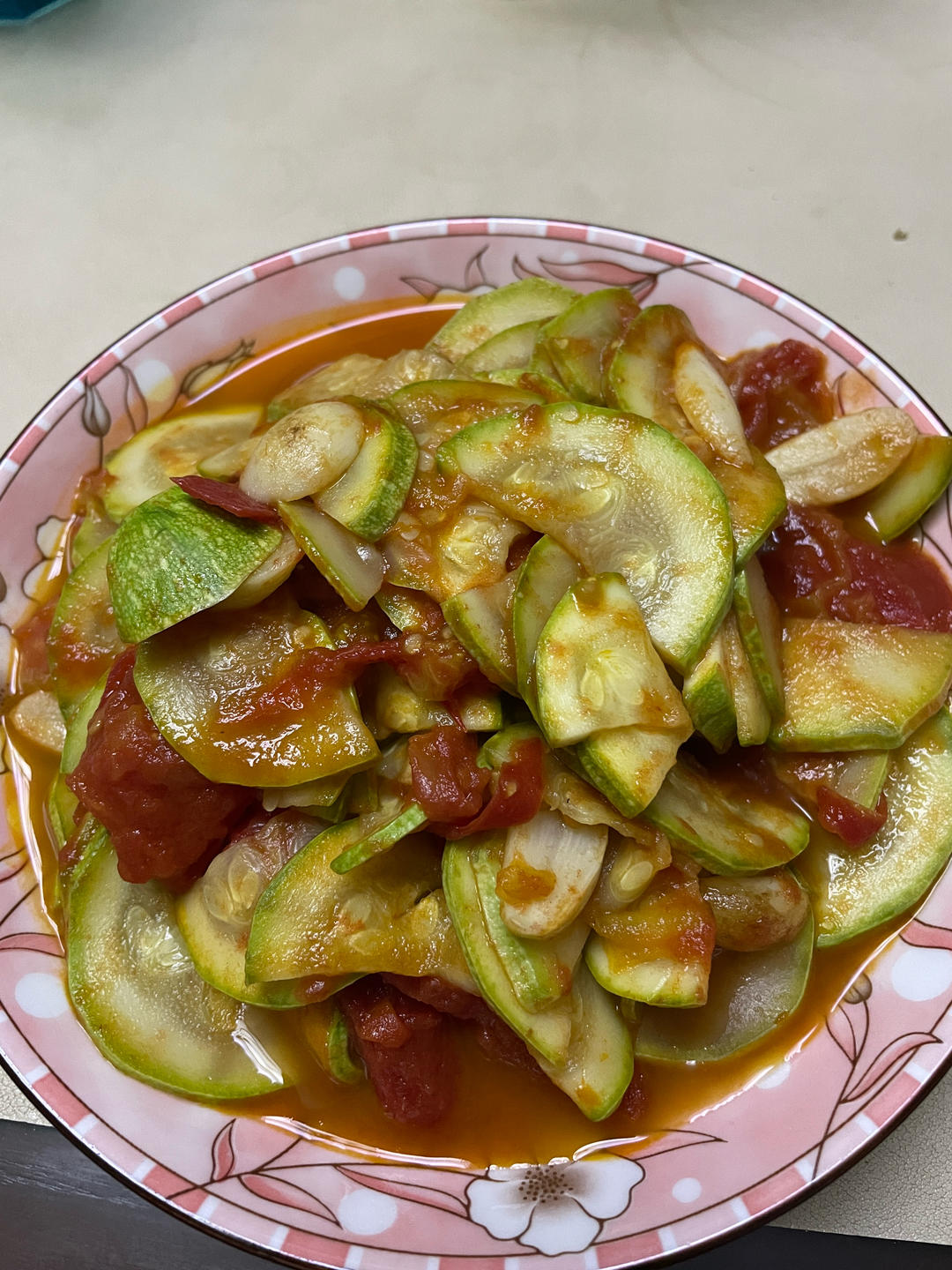 西红柿炒西葫芦