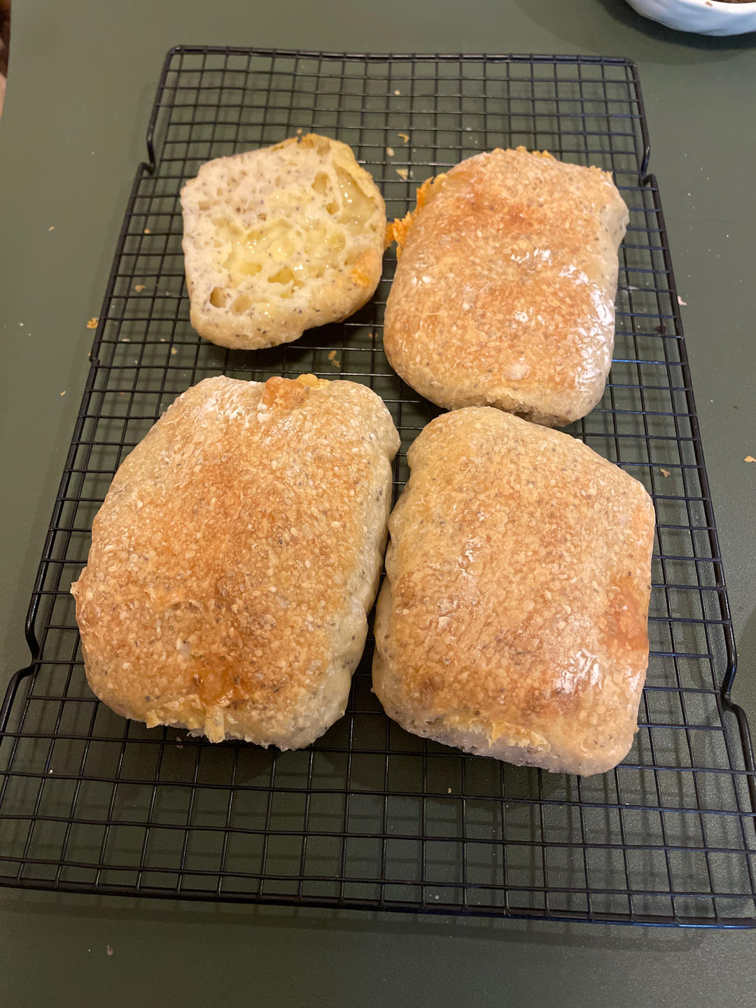 免揉意大利拖鞋面包ciabatta（吐血整理史上最全藤田千秋免揉欧包制作心得）