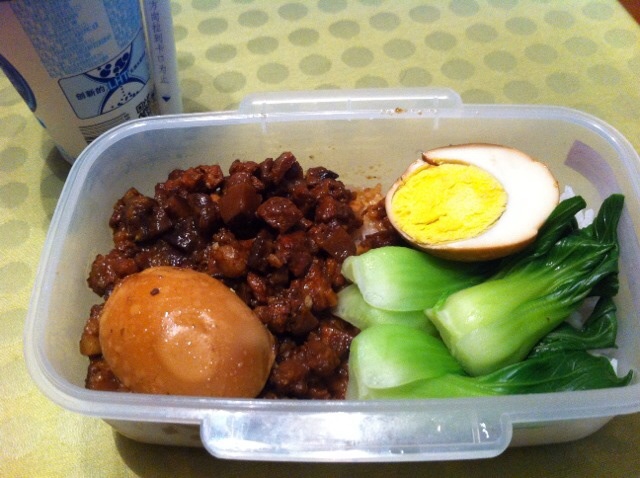 洋葱酥卤肉饭