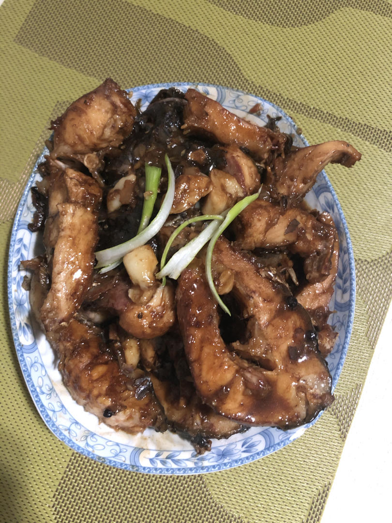 小的小做的红烧黑鱼段